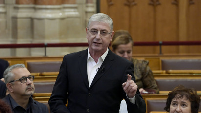 „A teljes ellenzék szégyene, hogy még mindig Gyurcsány Ferenc tölti be a vezető szerepet a baloldalon” – Csúnyán beszóltak a DK elnökének