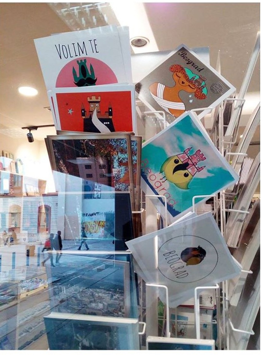 Majine razglednice završile su čak i u izlozima pojedinih beogradskih radnji