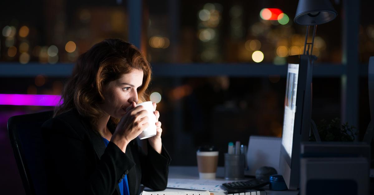 Ile nadgodzin może od ciebie wymagać szef? Są konkretne limity. Czy możesz odmówić?