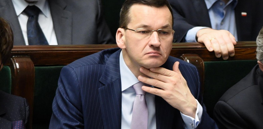 Morawiecki kończy z nagrodami dla ministrów