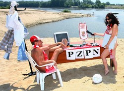 Listek, spadaj na plażę!
