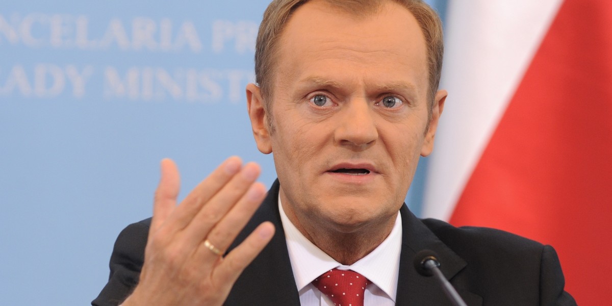 Tusk pod sąd za zwolnienie