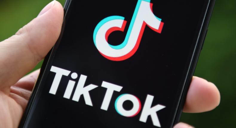 iPhone users have full access to TikTok's dark mode.
