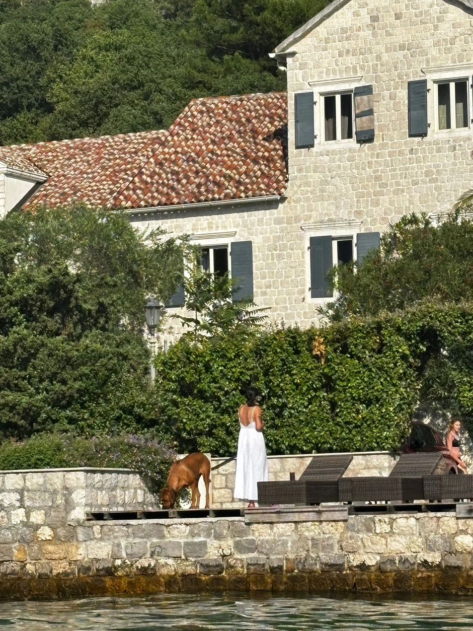 Elena Karić uživa u svojoj kući u Ljutoj