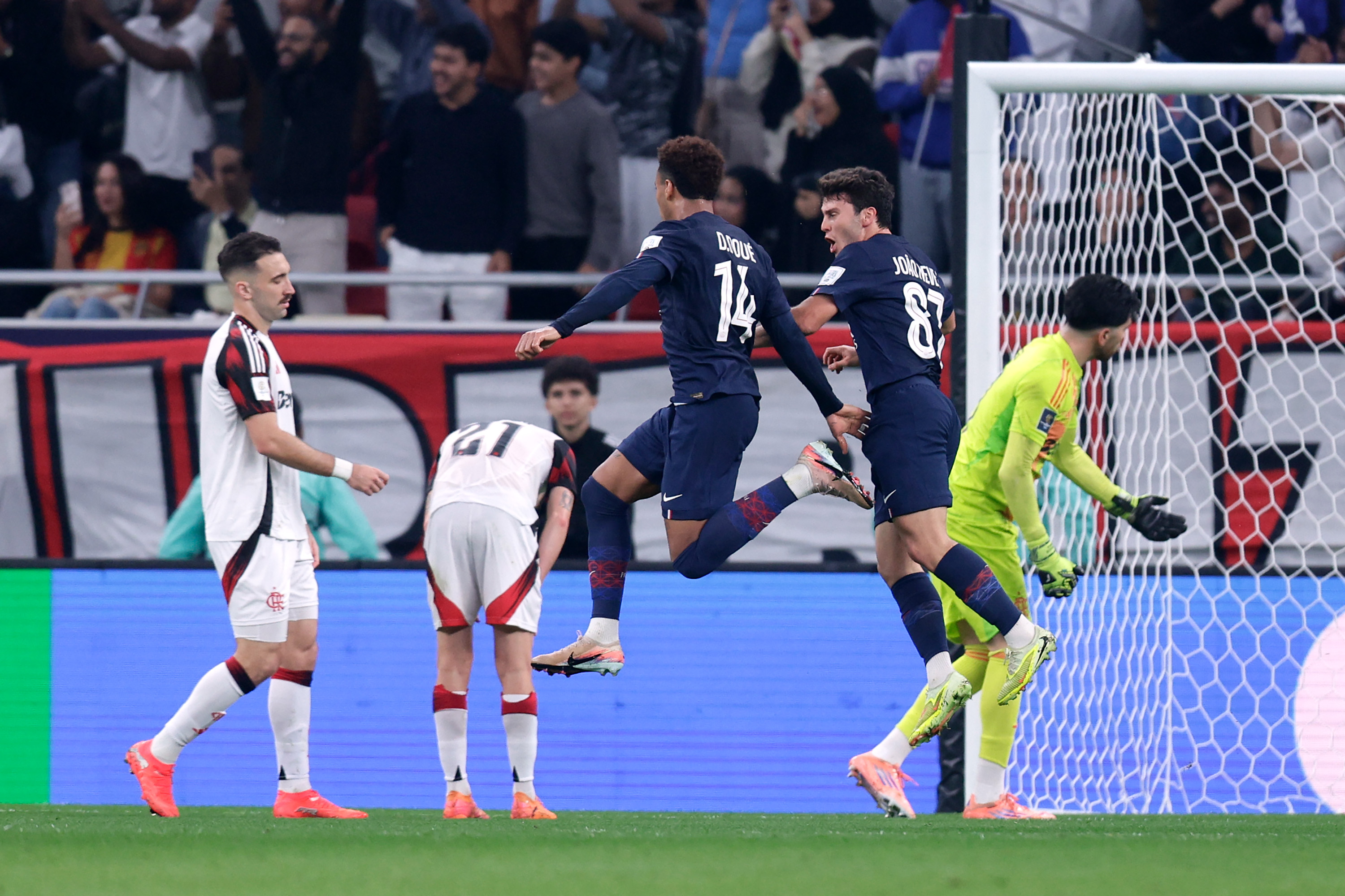 Première historique : le PSG remporte la Coupe intercontinentale