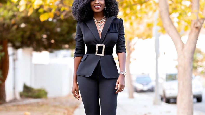 Classy Work Outfits That Are Appropriate For Your Work Environment