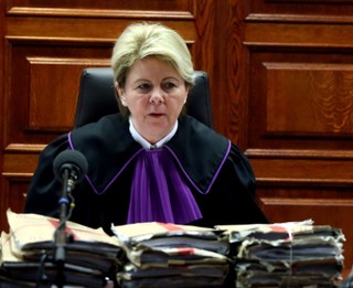 Byłe kierownictwo CBA ułaskawione i niewinne. Łętowska: To harmonijna współpraca władz