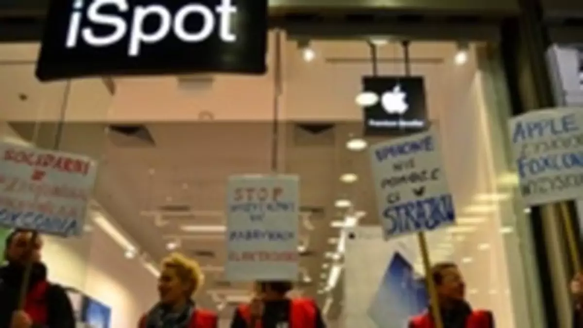 „Stop wyzyskowi!" W Poznaniu demonstranci zaprotestowali przeciwko Apple