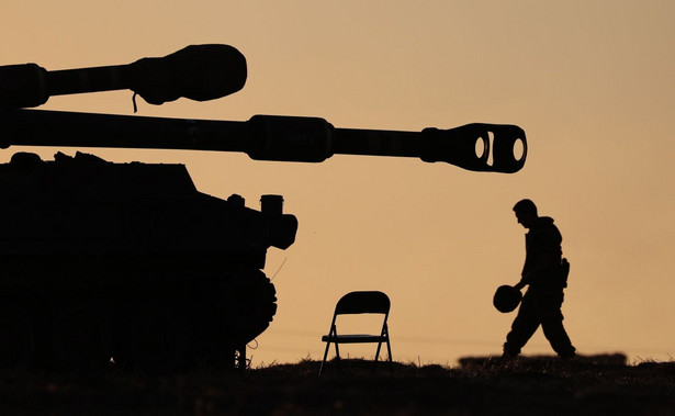 Żołnierz izraelskiej artylerii