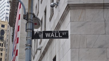 trump zmienił zdanie ws. ceł i grenlandii. giełdy wystrzeliły w górę