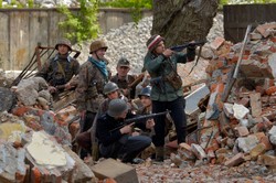 Twórcy "Czasu honoru" odtworzą powstańczą Warszawę na Śląsku