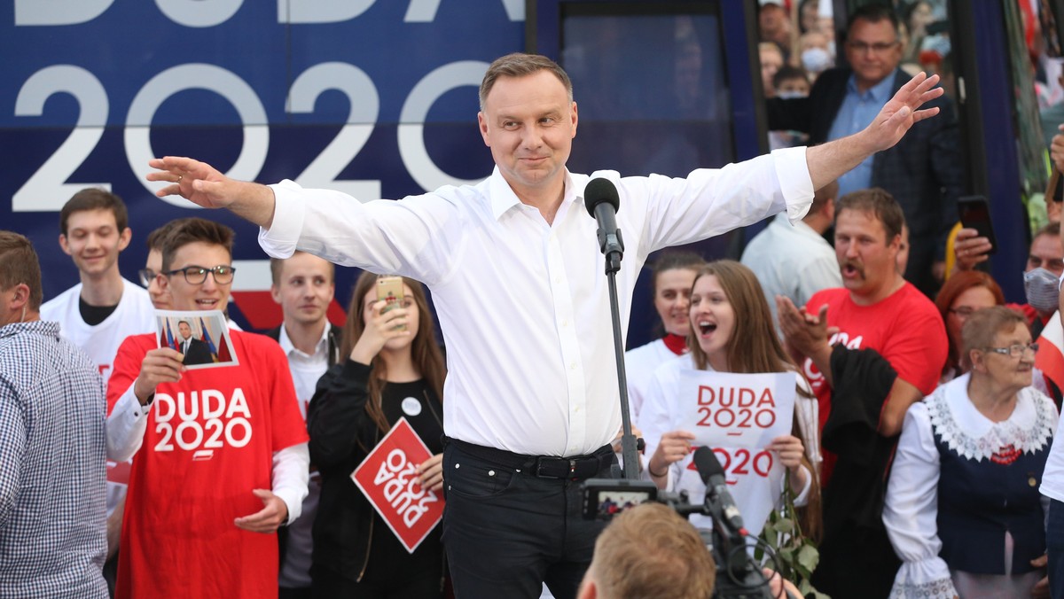 Andrzej Duda wspomina wybory prezydenckie: Donald Tusk rzeczywiście wymiękł