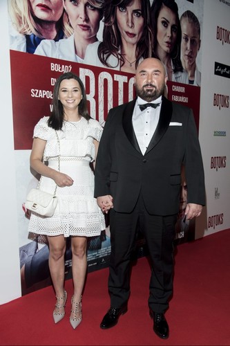 Reżyser Patryk Vega z małżonką