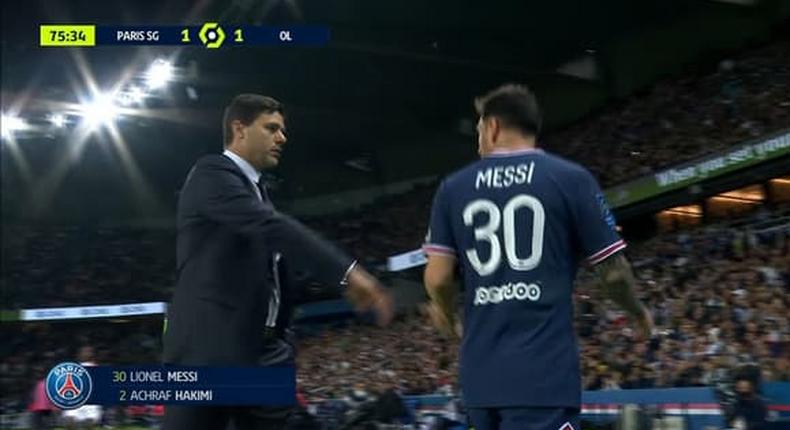 Lionel-Messi-a-sa-sortie-pendant-PSG-OL-2-1131058