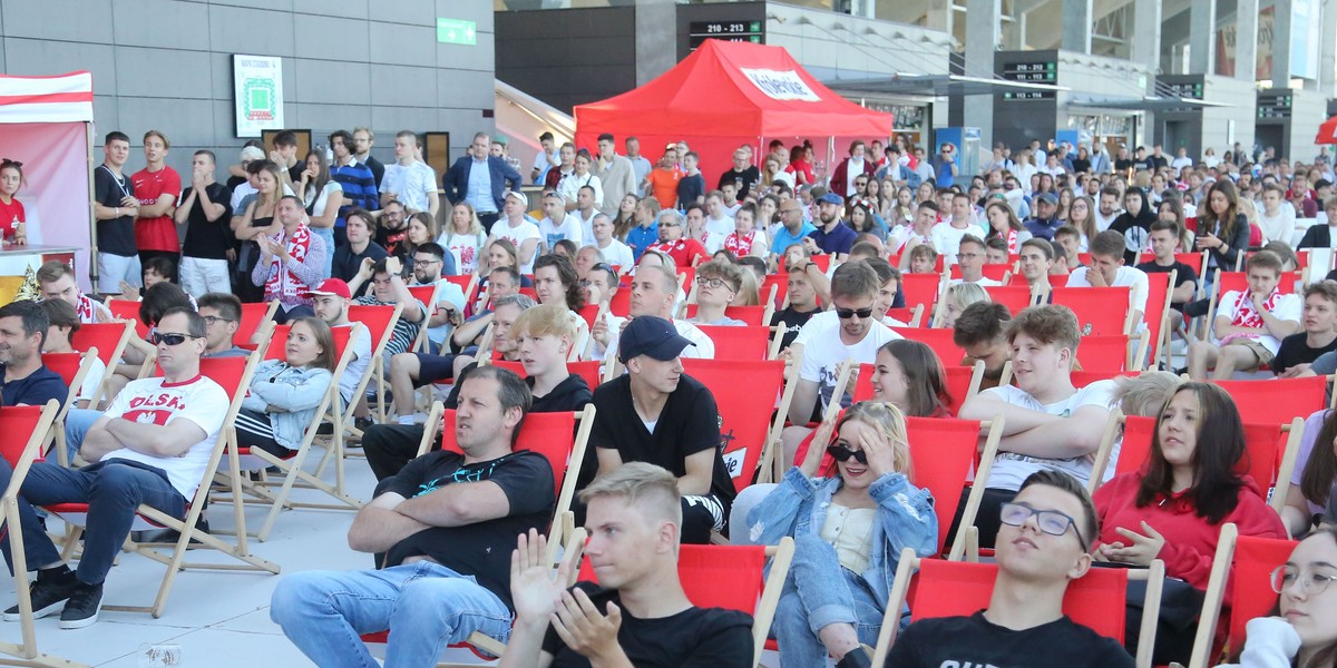 Euro 2020. Tak fani w całej Polsce kibicowali Polakom w meczu ze Słowacją