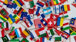 Quiz z geografii dla każdego. Dopasuj flagi do państw. Dasz radę zdobyć 10/10?