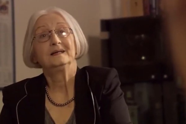 Osman Hadžić sa sestričinom ispred studija "Zvezda Granda"