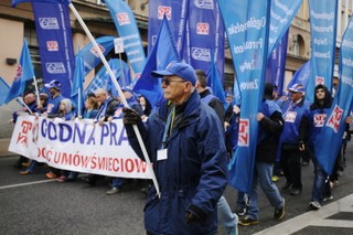 OPZZ wsparło projekt PSL dotyczący emerytur