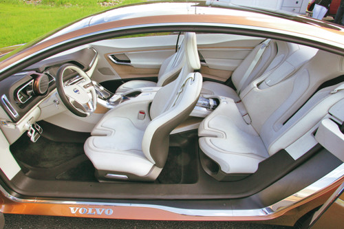 Volvo S60 Concept: Sedan w stylu coupé