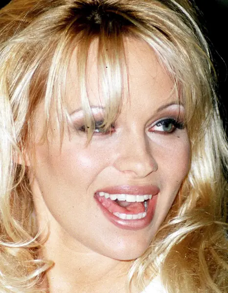 Aktorka Pamela Anderson, ok. roku 1990. / Kypros Getty Images