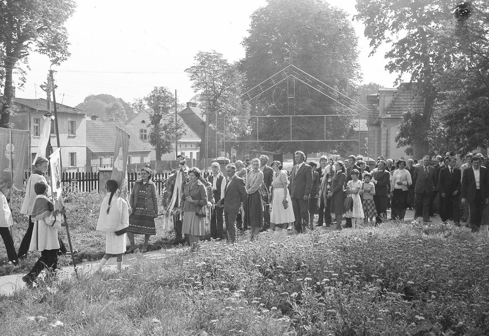 Dożynki parafialne, Głębowice, Dolny Śląsk, ok. 1982 r. 