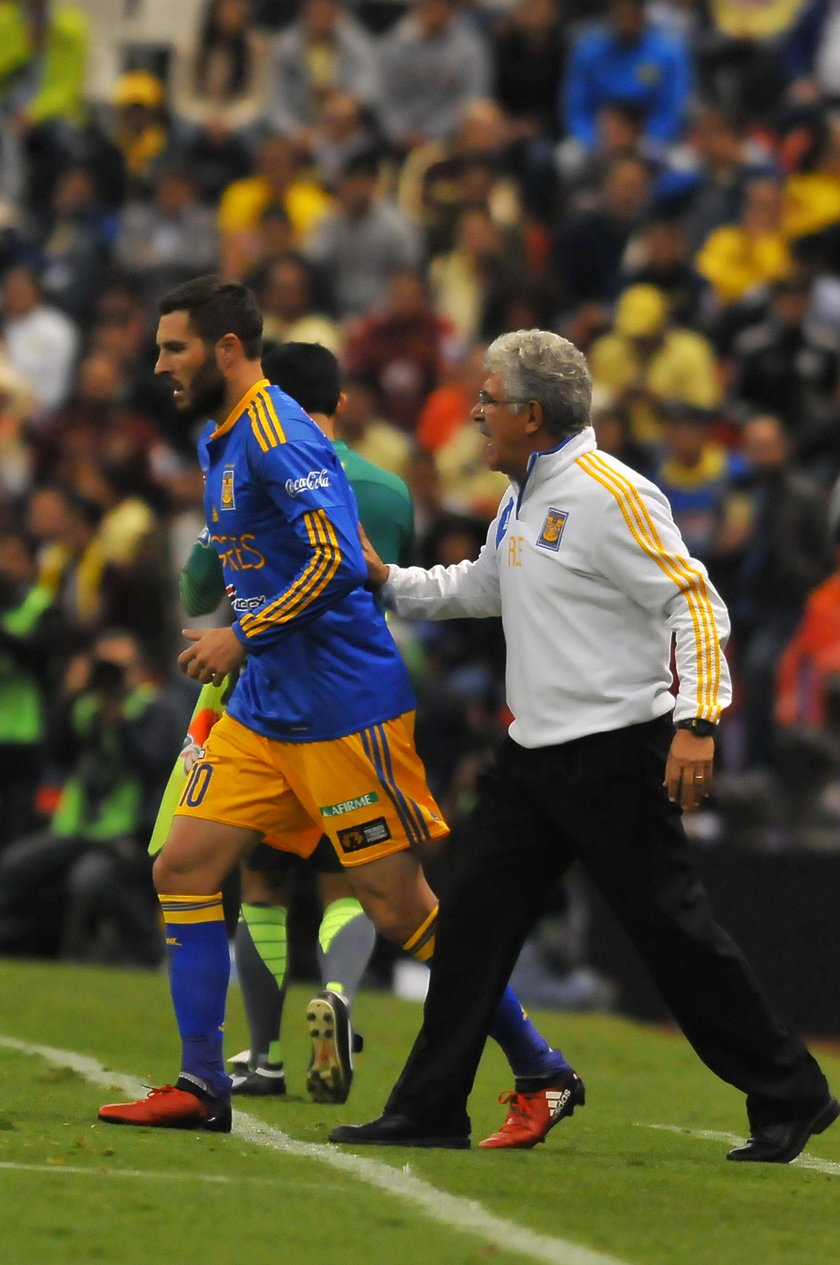 Andre-Pierre Gignac stracił pamięć podczas meczu. Chwile grozy piłkarza Tigres