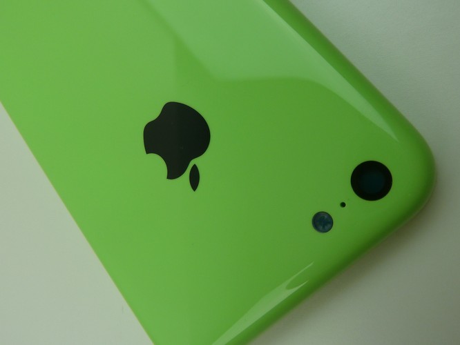 iPhone 5C (fot.  sonnydickson.com)