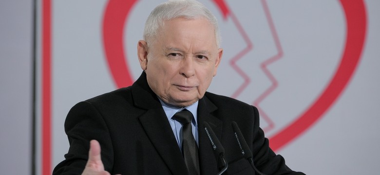 Jarosław Kaczyński stanie przed kolejną komisją śledczą. "Nie będzie pływał"