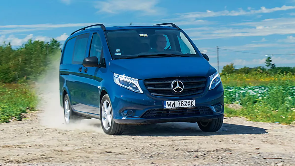 Mercedes Vito Mixto 4Matic - rodzinny furgon