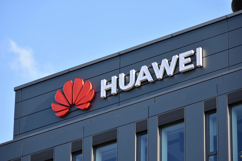 Kineska telekomunikacijska kompanija "Huawei" je 2023. rasla brže nego četiri godine