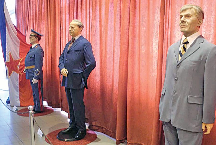 Među državnicima: Figura Zorana Đinđića