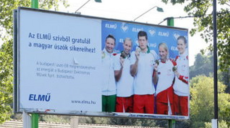 Cseh Laci nincs rajta a hősöket ünneplő plakáton 