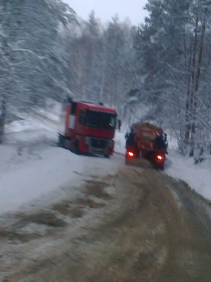 Nieudany objazd dla tirów, Fot. Kierowca Tira/Daj znać!