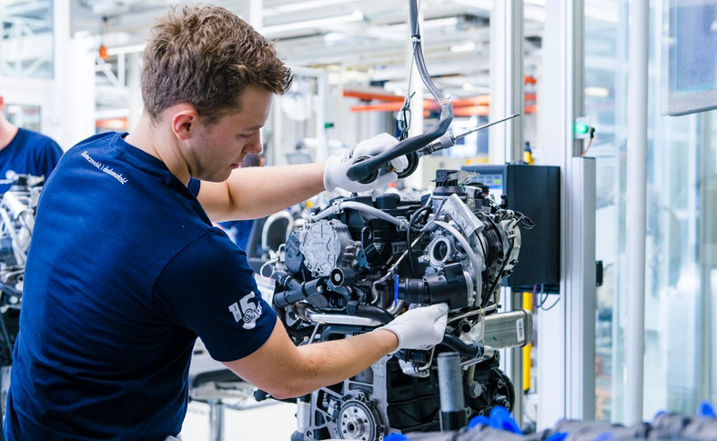 Volkswagen zainwestuje niemal 23 mld euro. Fabryki w