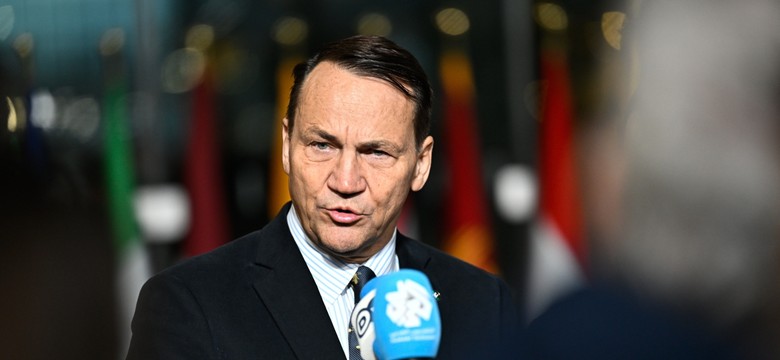 Sikorski: Rosja jest dziś bardziej agresywna niż ZSRR w latach 70.