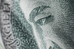 Tylko co czwarty uprawniony oddał fiskusowi 15 proc. dochodów. Dlaczego?