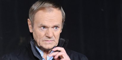 Wyjaśniła się zagadka zaproszeń prezydenta. Tusk musi zrobić jedną rzecz, żeby go wpuścili do pałacu