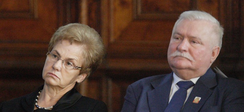 Wałęsa zgoli wąsy. "Zapuściłem je przypadkiem"