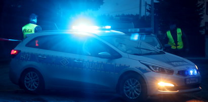 Pijany policjant rozbił nieoznakowany radiowóz. "Wdrożona została procedura wydalenia ze służby"