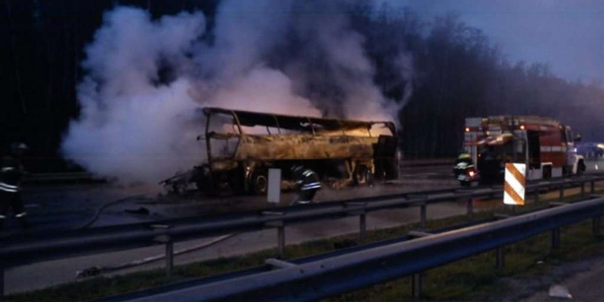 Wypadek autobusu. 11 osób nie żyje