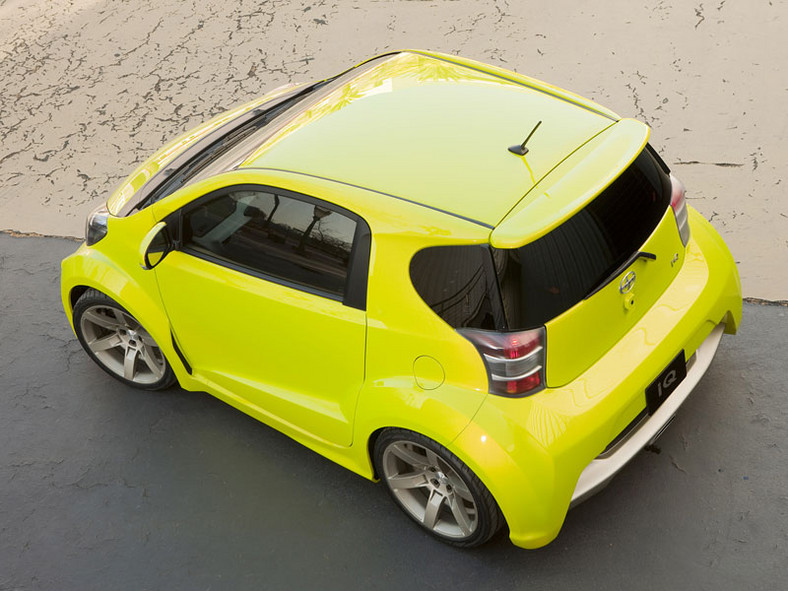 Scion iQ Concept: najmniejsza Toyota zmierza za ocean