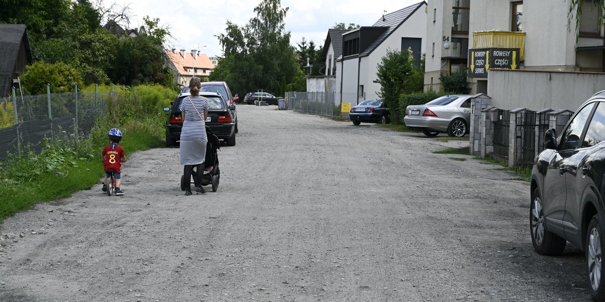 Kiedy wyleją asfalt na Chrzanowskiego?