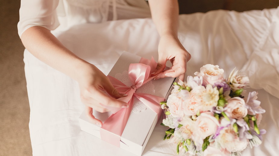 Zamiast kwiatów: prezenty na ślub