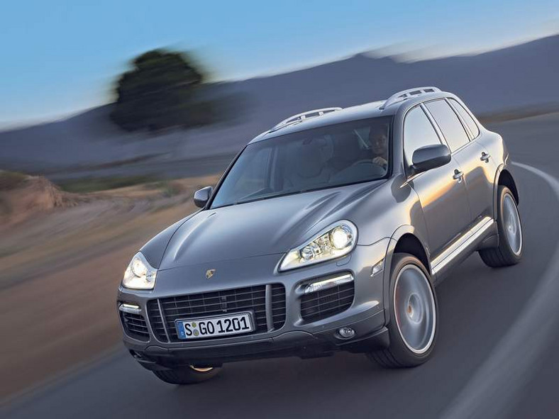 Porsche Cayenne po faceliftingu – oficjalne informacje i zdjęcia