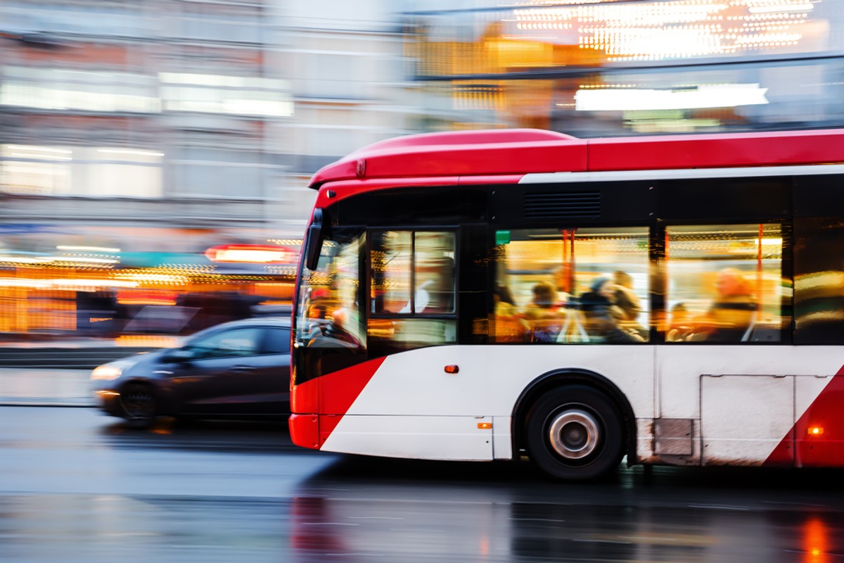 transport publiczny autobus