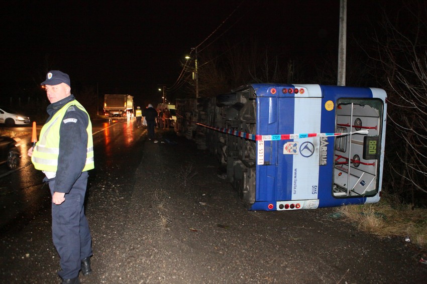 Marko Ajvaz je rabzio prednja i zadnja stakla i tako spasio ostale putnike