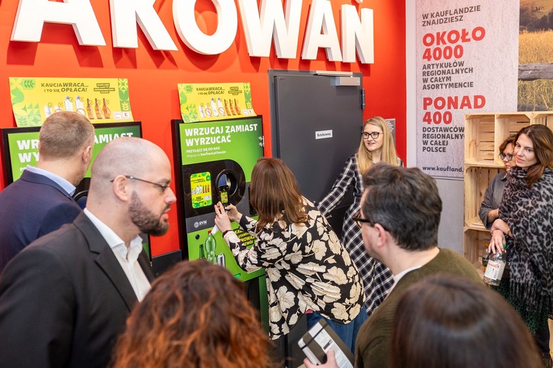 System kaucyjny – pierwsze doświadczenia i wielka zmiana