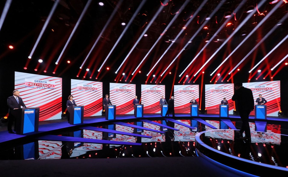 Uczestnicy debaty  prezydenckiej w TVP