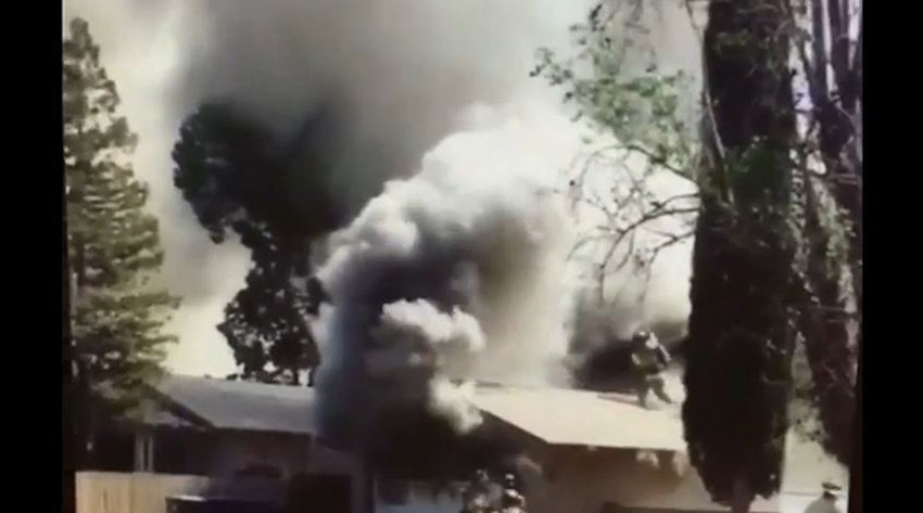 Niko nije očekivao da će vatrogasac propasti kroz krov