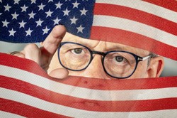 Europa uwięziona w pętli czasu przez Trumpa. Niemcy: "Dzień świstaka"